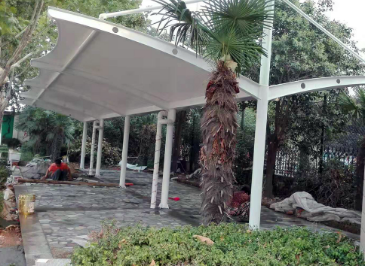 膜結構電車棚 膜結構電車棚